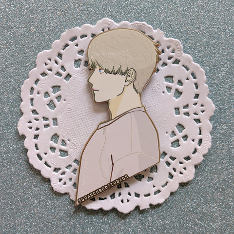 Xavier 沈星回 - Oversized Enamel Pin