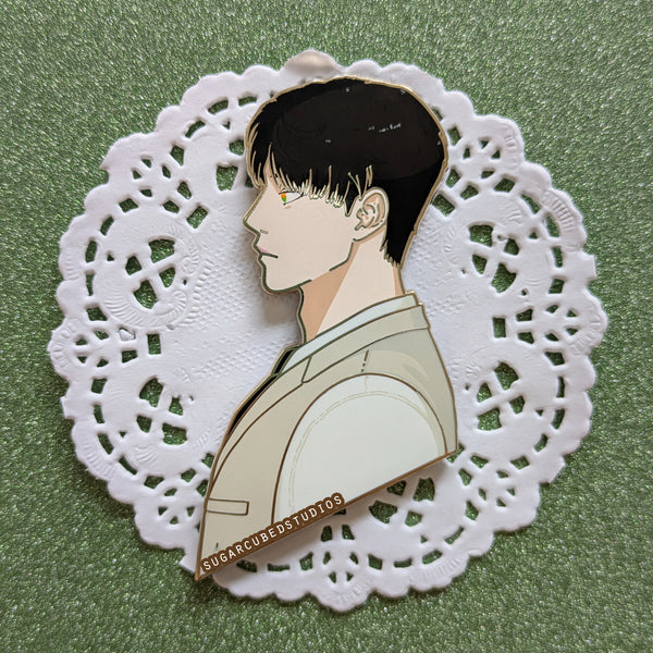 Zayne 黎深 - Oversized Enamel Pin