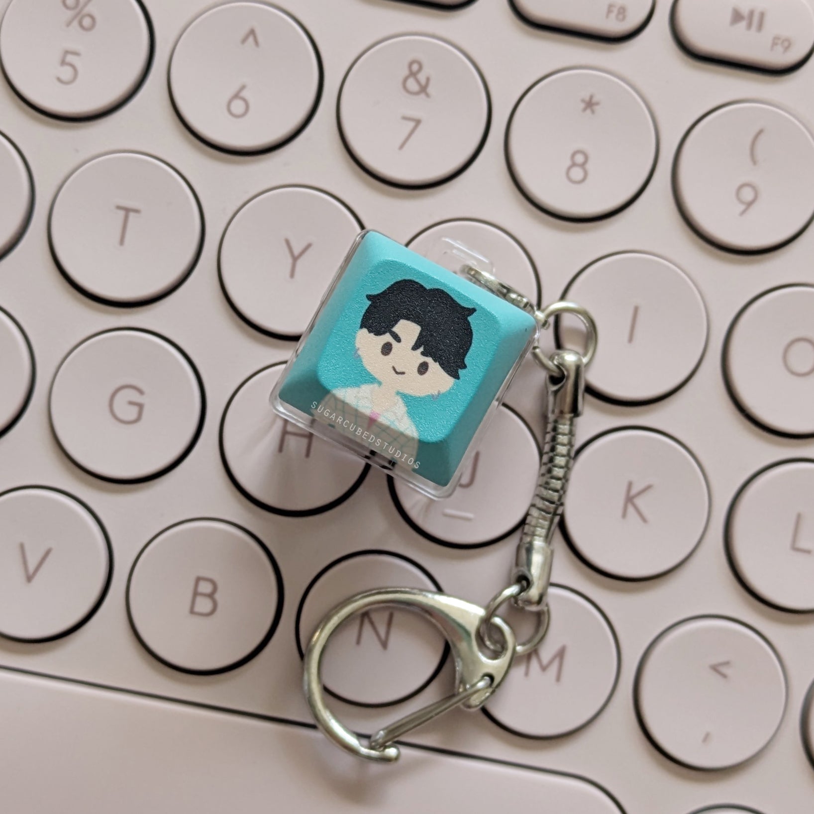 Poppy Kpop Idols - Fidget Keycap Keychain Series
