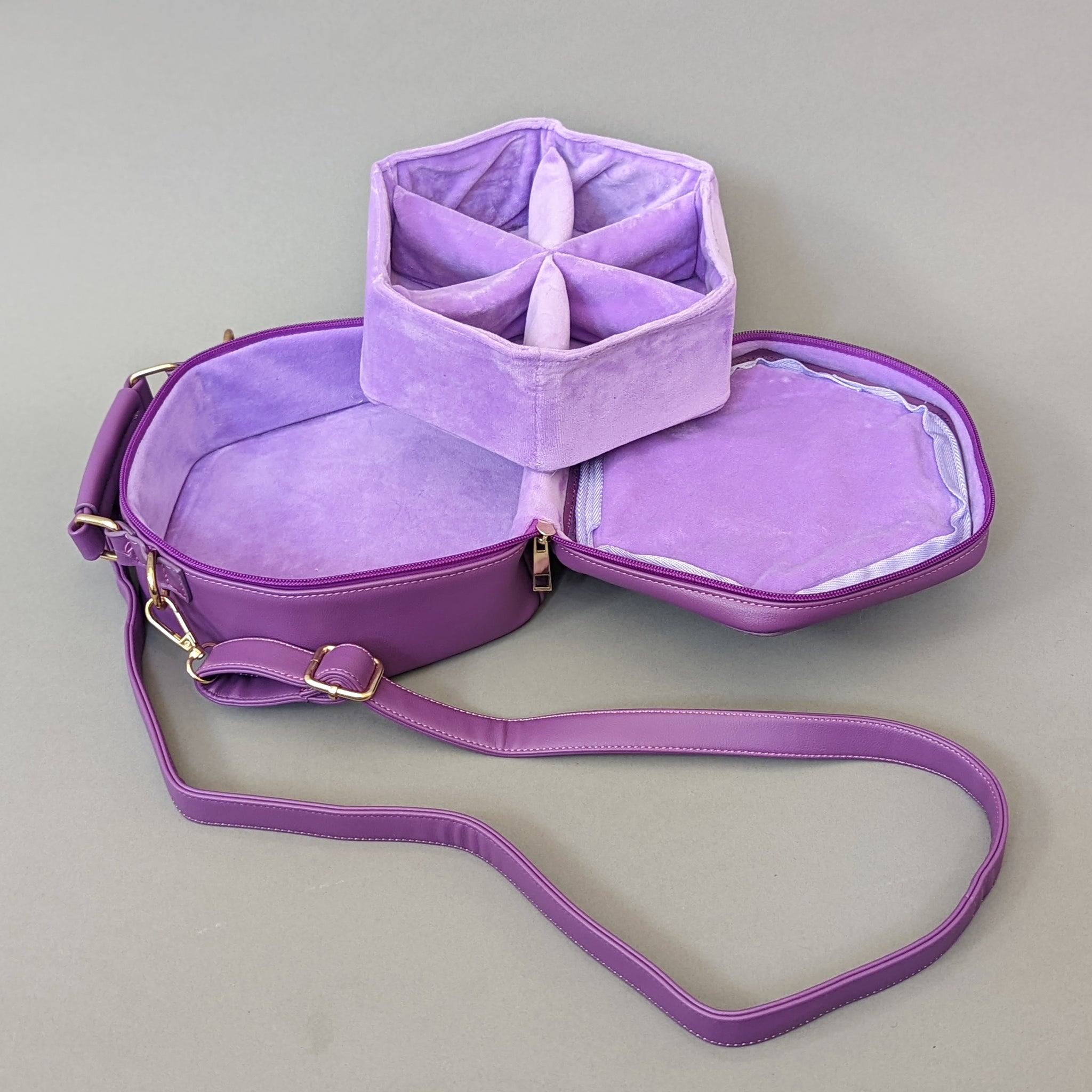 D20 Ita Bag and Dice Organizer - Purple – Sugar [Cubed]³ Studios
